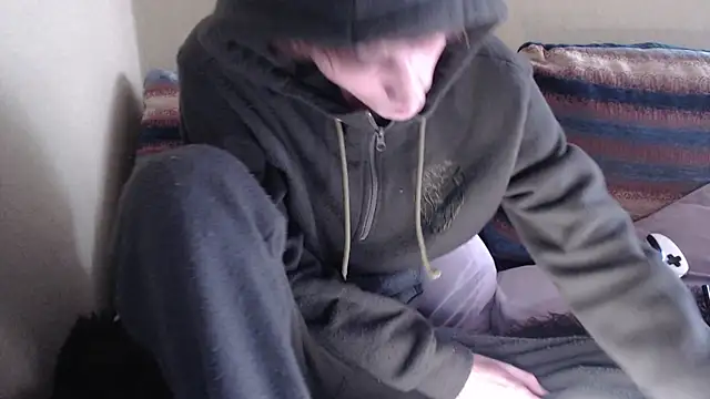 Snapshot of Samuel_Skywalker chatting on May 6, 2026, 10:52 am Samuel Skywalker online show from May 6, 2026, 10:52 am