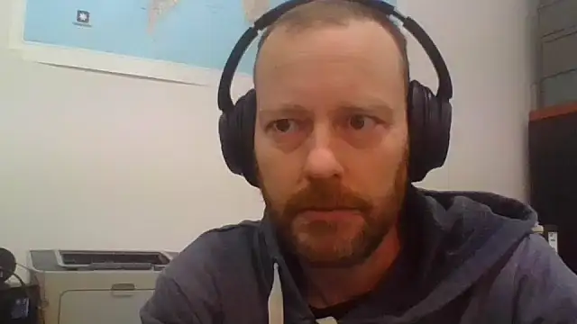 Snapshot of truble78 chatting on February 20, 2026, 8:38 am truble78 online show from February 20, 2026, 8:38 am