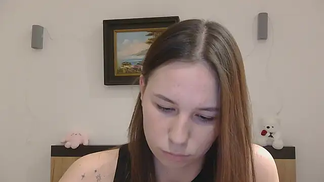 Snapshot of RevolutionAstra chatting on February 25, 2026, 4:18 pm RevolutionAstra online show from February 25, 2026, 4:18 pm