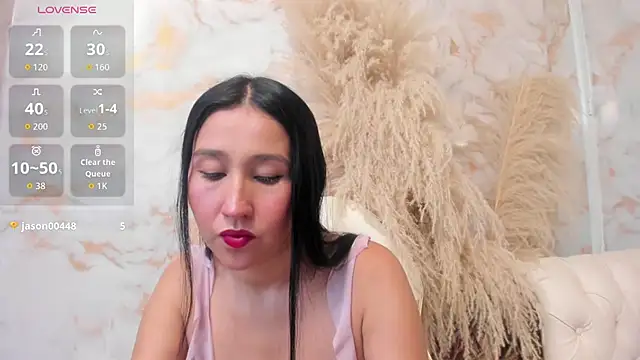 Annipetite  online show from July 1, 2026, 9:15 pm