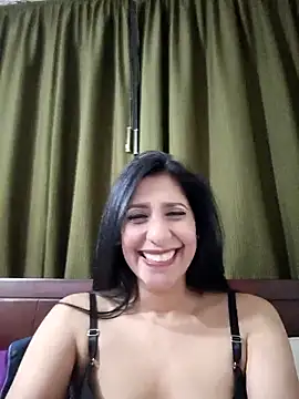 Samantha1 Rosse01 online show from March 3, 2026, 2:07 am