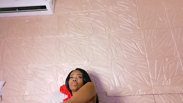 Snapshot of nina_bae chatting on June 30, 2026, 10:10 pm nina bae online show from June 30, 2026, 10:10 pm