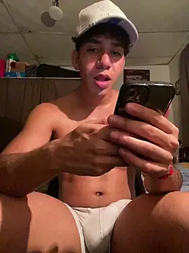 Alejandrososas online show from July 2, 2026, 3:23 am