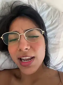 Linarodri online show from March 17, 2026, 5:38 pm