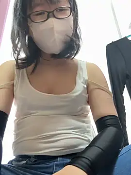 nana ayu4696 online show from April 10, 2026, 3:57 am