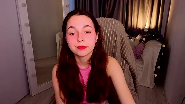 BellaThery online show from March 27, 2026, 5:05 am