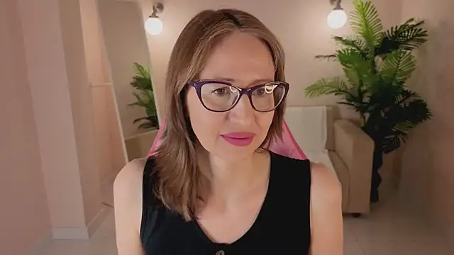 Elizabeth Andersonn online show from April 6, 2026, 8:48 am