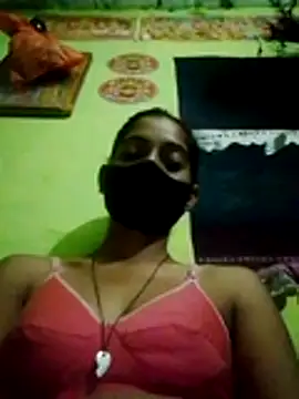 Snapshot of wifedesi7050 chatting on March 31, 2026, 12:01 am wifedesi7050 online show from March 31, 2026, 12:01 am
