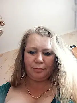 Snapshot of KiraStanton chatting on February 25, 2026, 12:49 pm KiraStanton online show from February 25, 2026, 12:49 pm