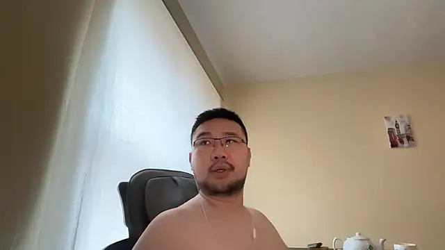 jasonryu2025 online show from March 13, 2026, 9:14 am