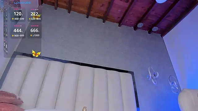 Snapshot of Ambarr_Moon_ chatting on February 27, 2026, 9:47 pm Ambarr Moon online show from February 27, 2026, 9:47 pm