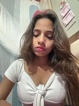 Snapshot of its_anuuu chatting on March 3, 2026, 1:12 am its anuuu online show from March 3, 2026, 1:12 am