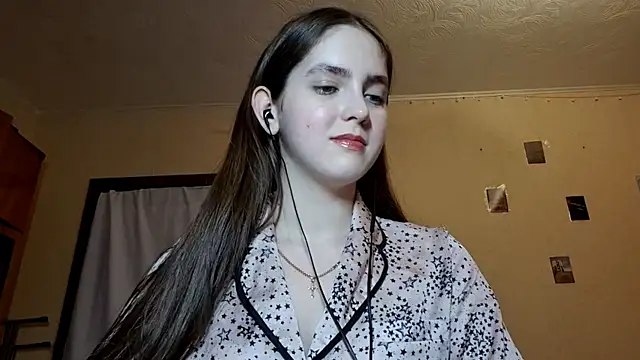 Snapshot of Katelemon chatting on February 20, 2026, 4:53 pm Katelemon online show from February 20, 2026, 4:53 pm