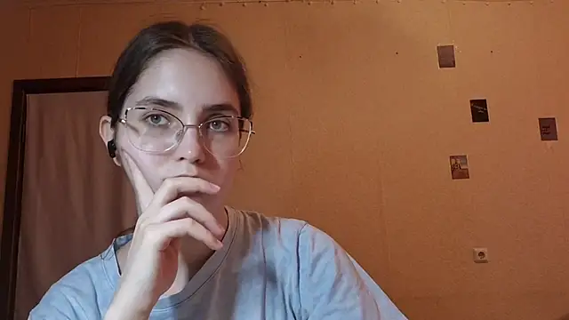 Snapshot of Katelemon chatting on July 20, 2026, 1:13 pm Katelemon online show from July 20, 2026, 1:13 pm