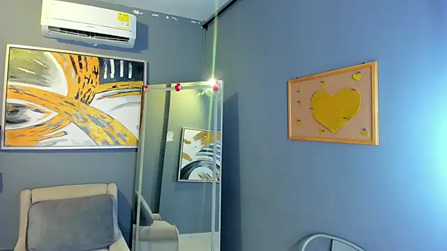 cailing  online show from April 7, 2026, 11:12 am