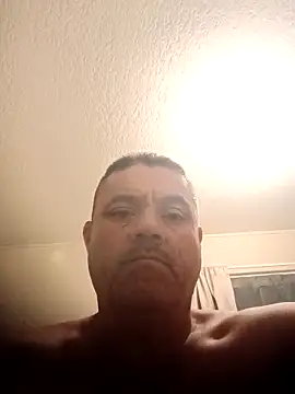 juanjonac online show from April 19, 2026, 4:35 am