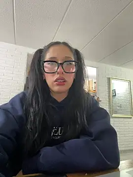 susi chimm online show from March 25, 2026, 1:50 am