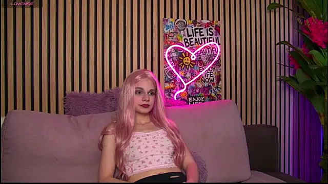 AlesiaQueen online show from February 24, 2026, 1:39 am