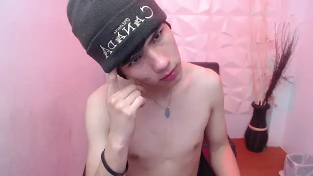 Stich 23 online show from March 27, 2026, 5:05 am