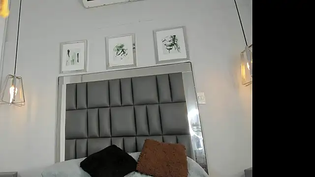 Snapshot of Kataleya_west chatting on April 28, 2026, 7:29 pm Kataleya west online show from April 28, 2026, 7:29 pm