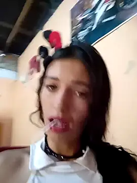 sandy 11  online show from February 27, 2026, 3:23 pm