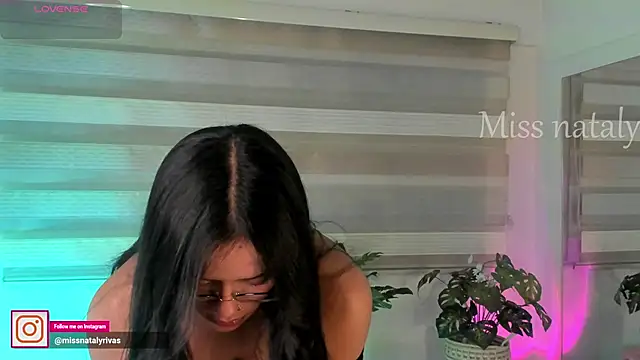 missnataly online show from March 11, 2026, 10:48 pm