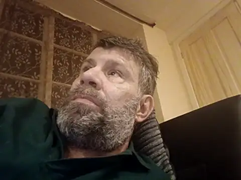 stud2512 online show from March 28, 2026, 9:38 pm