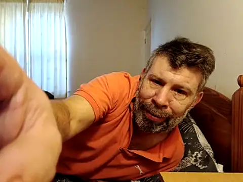 stud2512 online show from March 25, 2026, 8:03 am