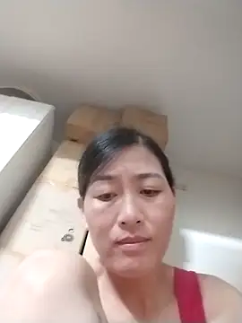 lris-Beauty77 online show from March 26, 2026, 6:39 pm