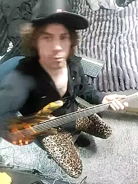 Snapshot of elong007 chatting on February 27, 2026, 9:31 am elong007 online show from February 27, 2026, 9:31 am