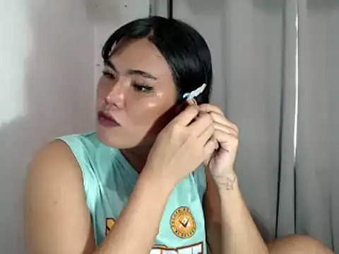 Snapshot of Royalty_marcela6969 chatting on April 22, 2026, 5:47 am Royalty marcela6969 online show from April 22, 2026, 5:47 am