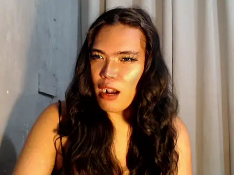 Snapshot of Royalty_marcela6969 chatting on July 11, 2026, 1:50 am Royalty marcela6969 online show from July 11, 2026, 1:50 am