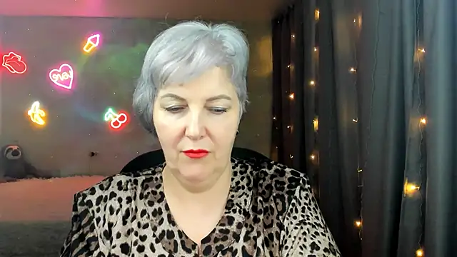 Snapshot of Mary-Leee chatting on March 3, 2026, 9:16 am Mary-Leee online show from March 3, 2026, 9:16 am