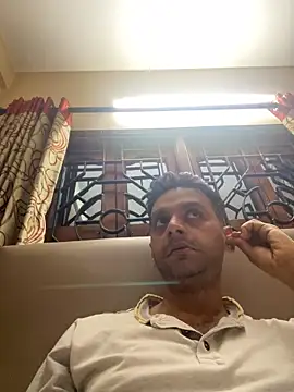 online4u08 online show from April 9, 2026, 8:04 pm