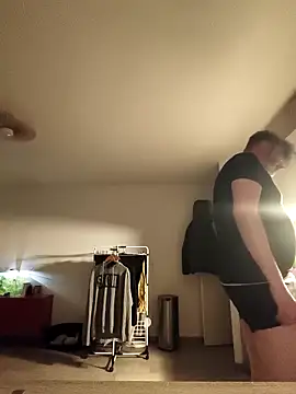 eruzam59000 online show from March 15, 2026, 9:00 pm