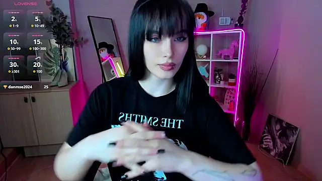 demetra   online show from April 19, 2026, 7:20 am