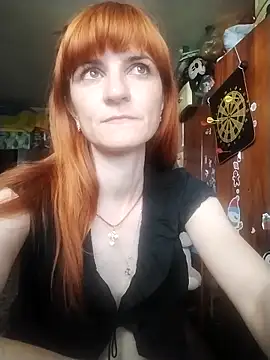 YaroslavaLester online show from June 5, 2026, 7:47 am