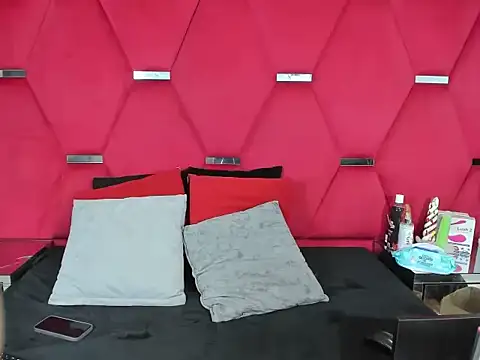 Snapshot of Alicee_Grey chatting on February 25, 2026, 1:55 pm Alicee Grey online show from February 25, 2026, 1:55 pm