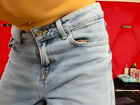 Alicee Grey online show from April 9, 2026, 2:45 pm