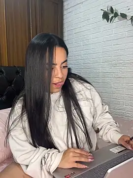 Snapshot of Ivonneadams chatting on March 29, 2026, 3:08 am Ivonneadams online show from March 29, 2026, 3:08 am