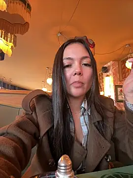 HiddenHalo1 online show from March 4, 2026, 1:08 pm