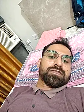 RonitVora online show from July 19, 2026, 8:16 pm