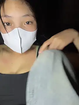 Rio-cute online show from March 19, 2026, 8:47 am