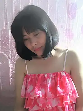 Snapshot of juicy-milu chatting on July 15, 2026, 2:57 pm juicy-milu online show from July 15, 2026, 2:57 pm