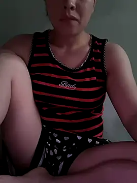 juicy-milu online show from April 13, 2026, 12:03 am
