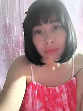 Snapshot of juicy-milu chatting on July 11, 2026, 1:17 am juicy-milu online show from July 11, 2026, 1:17 am