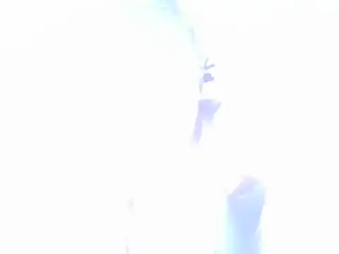 Snapshot of Lynne10 chatting on June 13, 2026, 7:01 pm Lynne10 online show from June 13, 2026, 7:01 pm