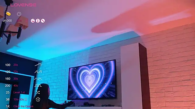 Jade Amore online show from April 18, 2026, 7:07 pm