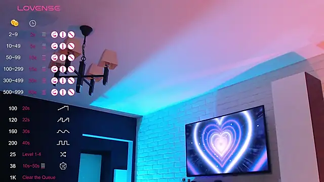 Jade Amore online show from April 18, 2026, 7:58 pm