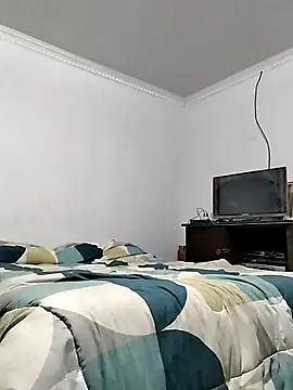 CrazyDickasss online show from April 3, 2026, 1:23 am